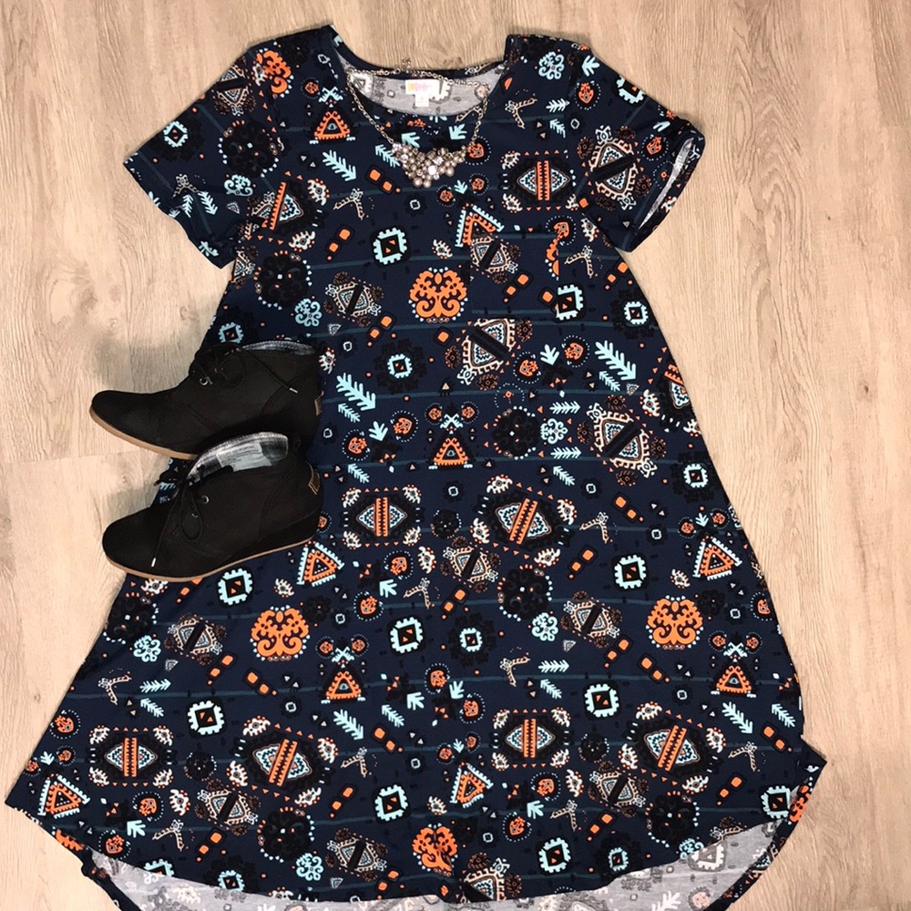 LuLaRoe Carly Dress - Small